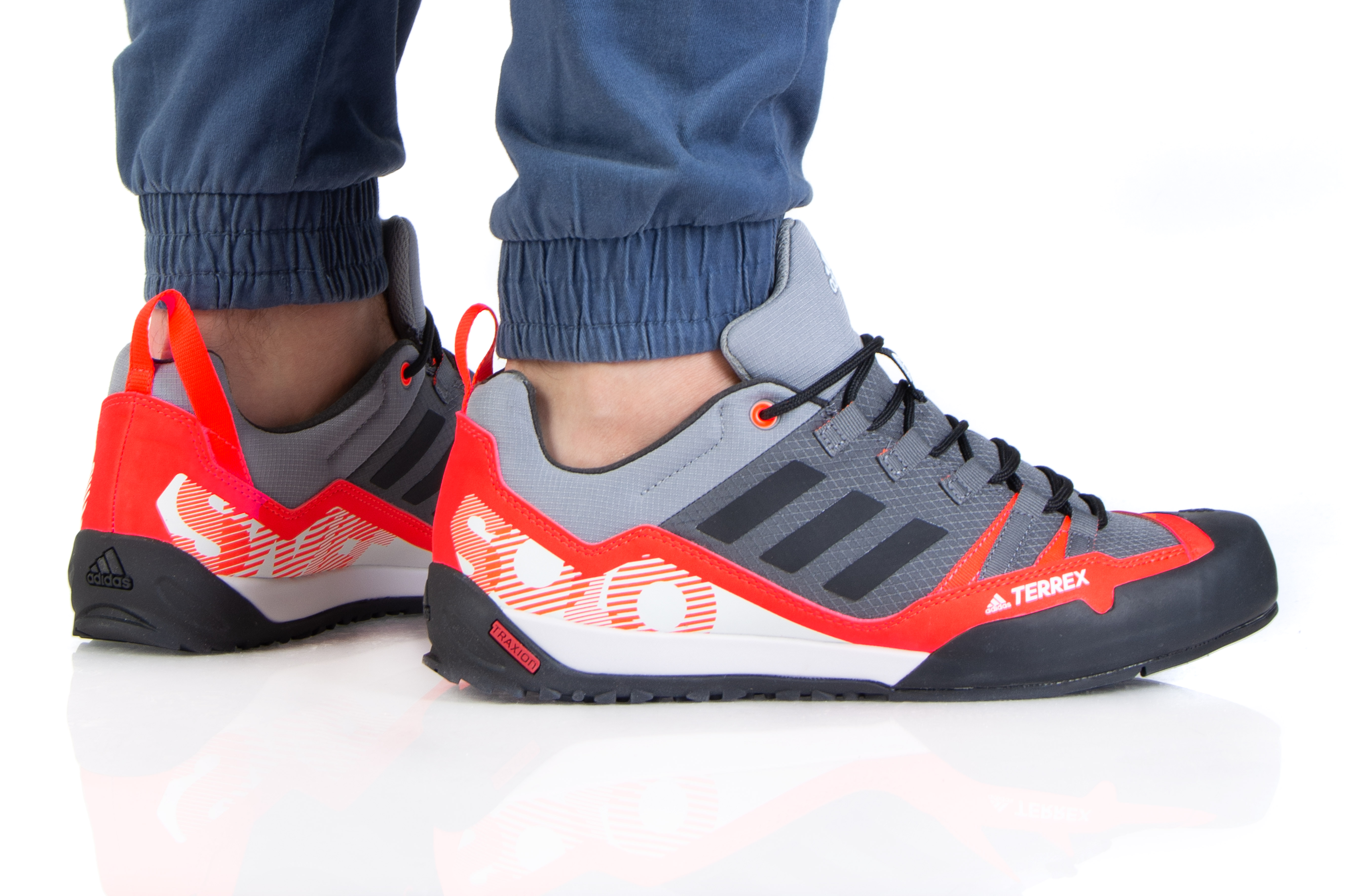 adidas terrex solo 345