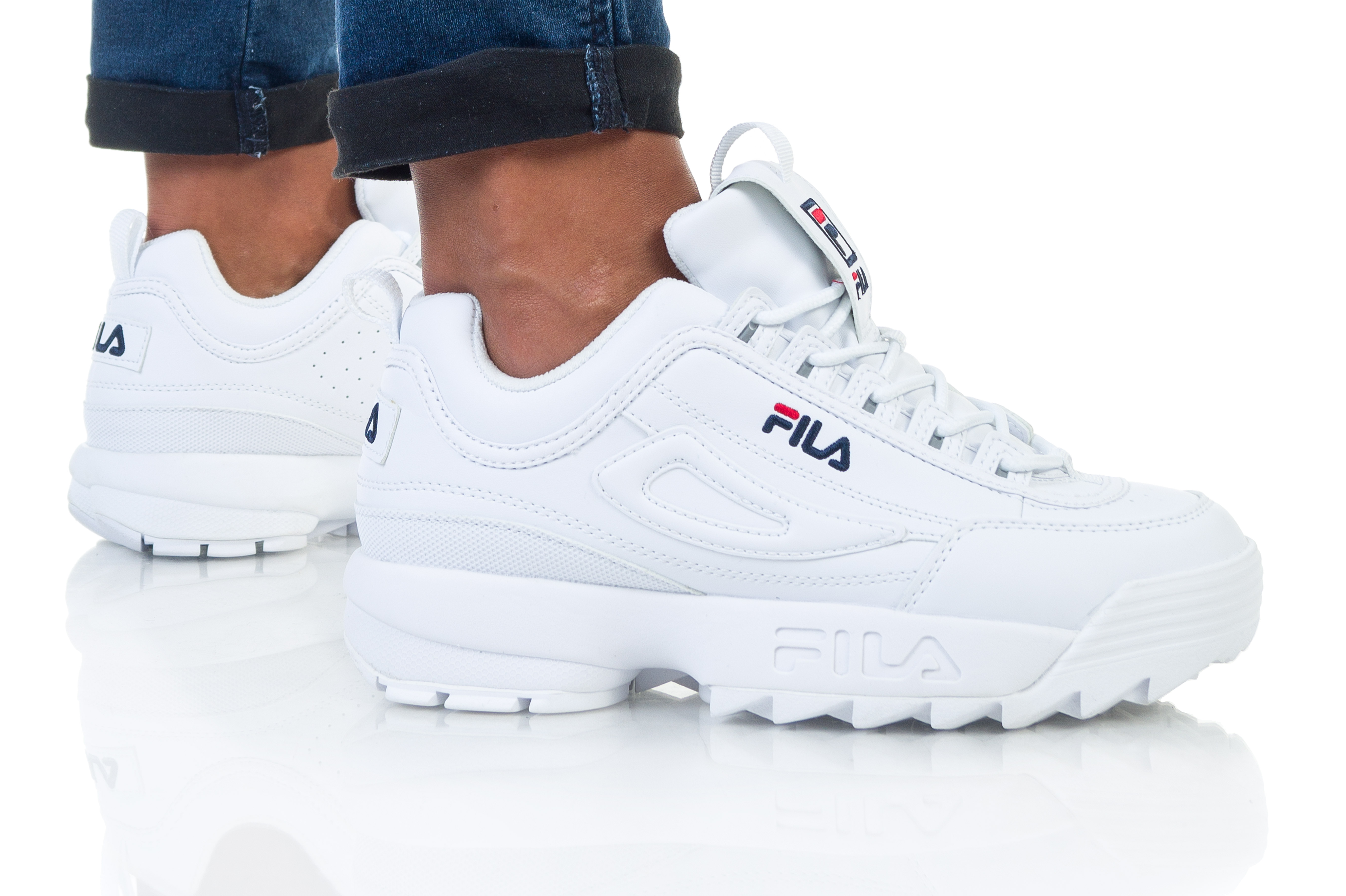 Fila обувь. Fila ботинки Disruptor Boot. Кроссовки Фила белые. Фила марка. Тренинг обувь] Фила.