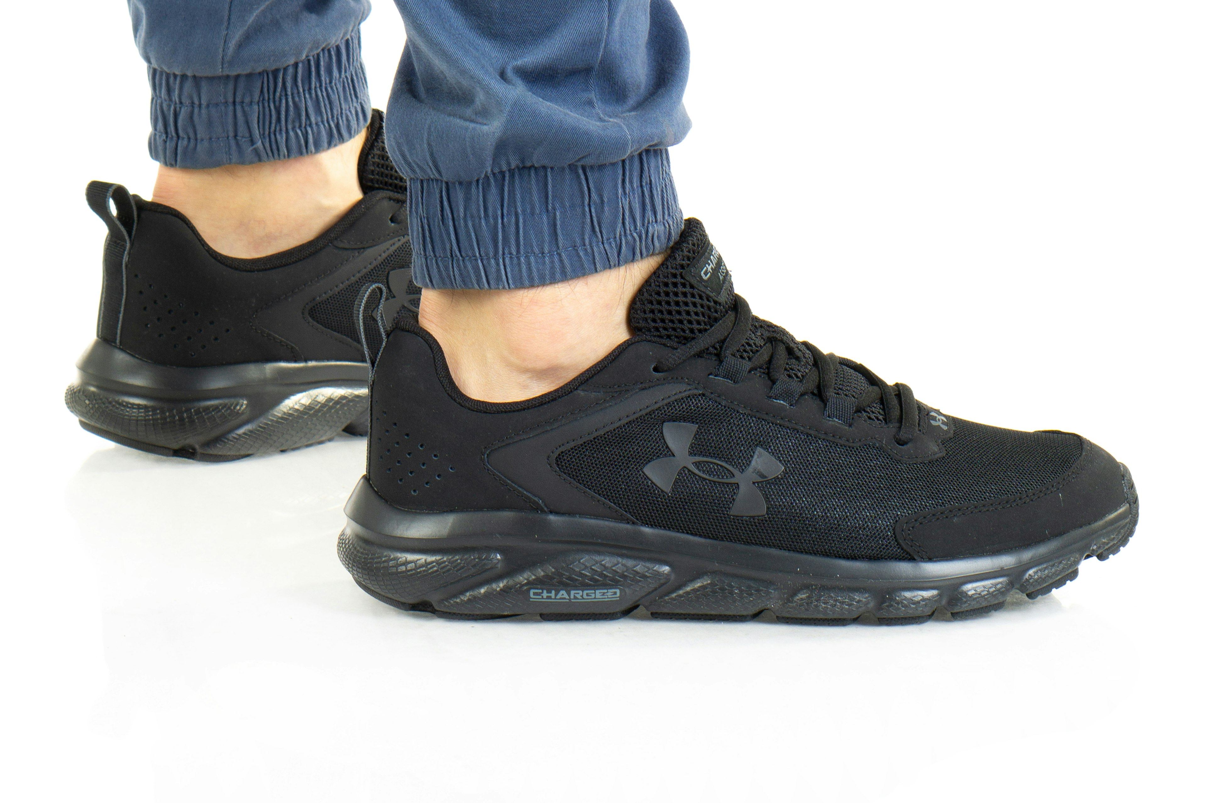 Under Armour CHARGED ASSRT 9 3024590-003