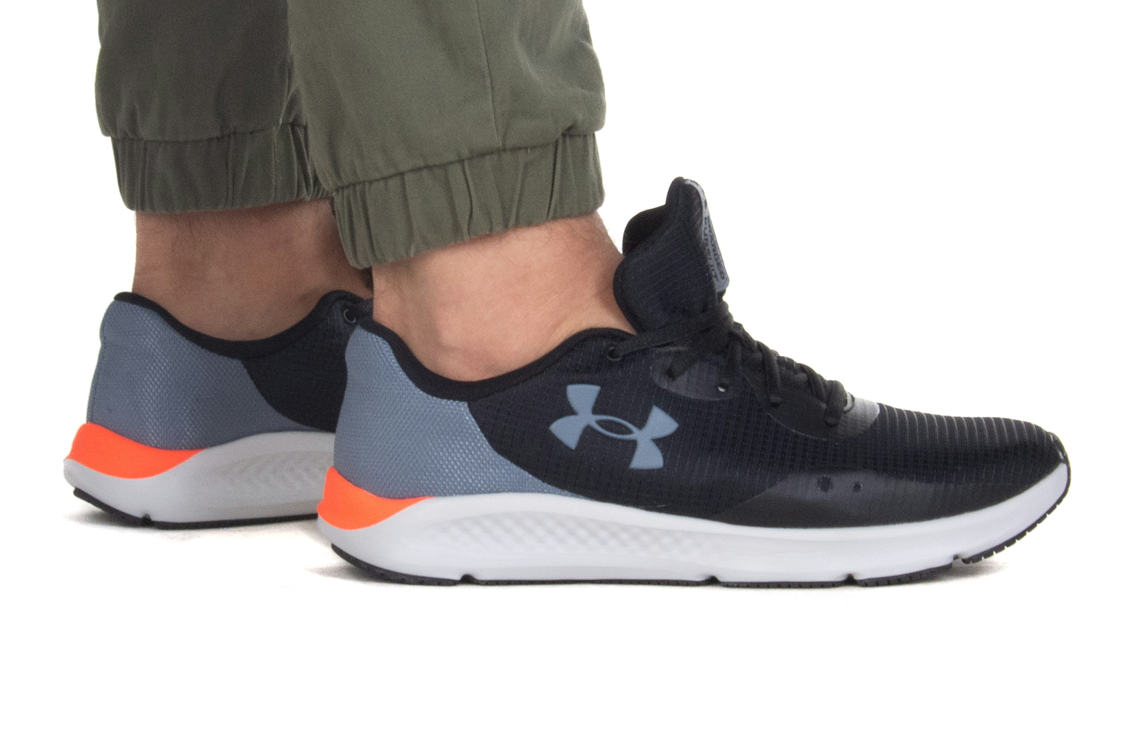Under Armour CHARGED PURSUIT 3 TECH 3025424-003